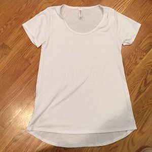 Lularoe Classic Tee xxs white